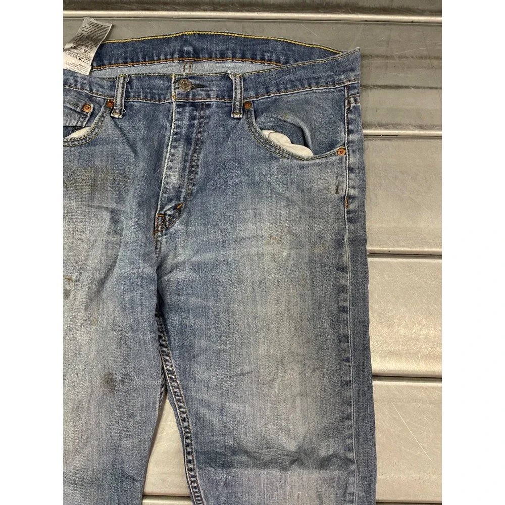 Levis levis 527